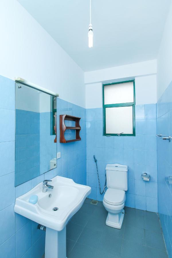 Oyo 290 Night Station Hotel Panadura Dış mekan fotoğraf
